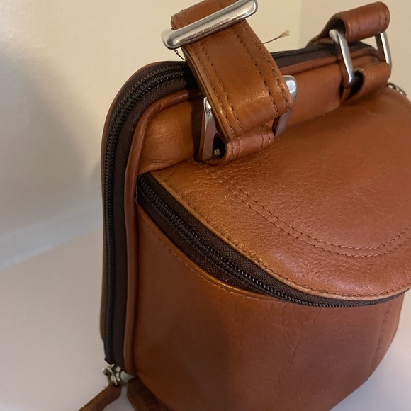 Latico Cross Body Bag - Picture 3 of 15